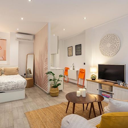 Andres Perez & Quiet Courtyard By Ele Apartments Malaga Ngoại thất bức ảnh