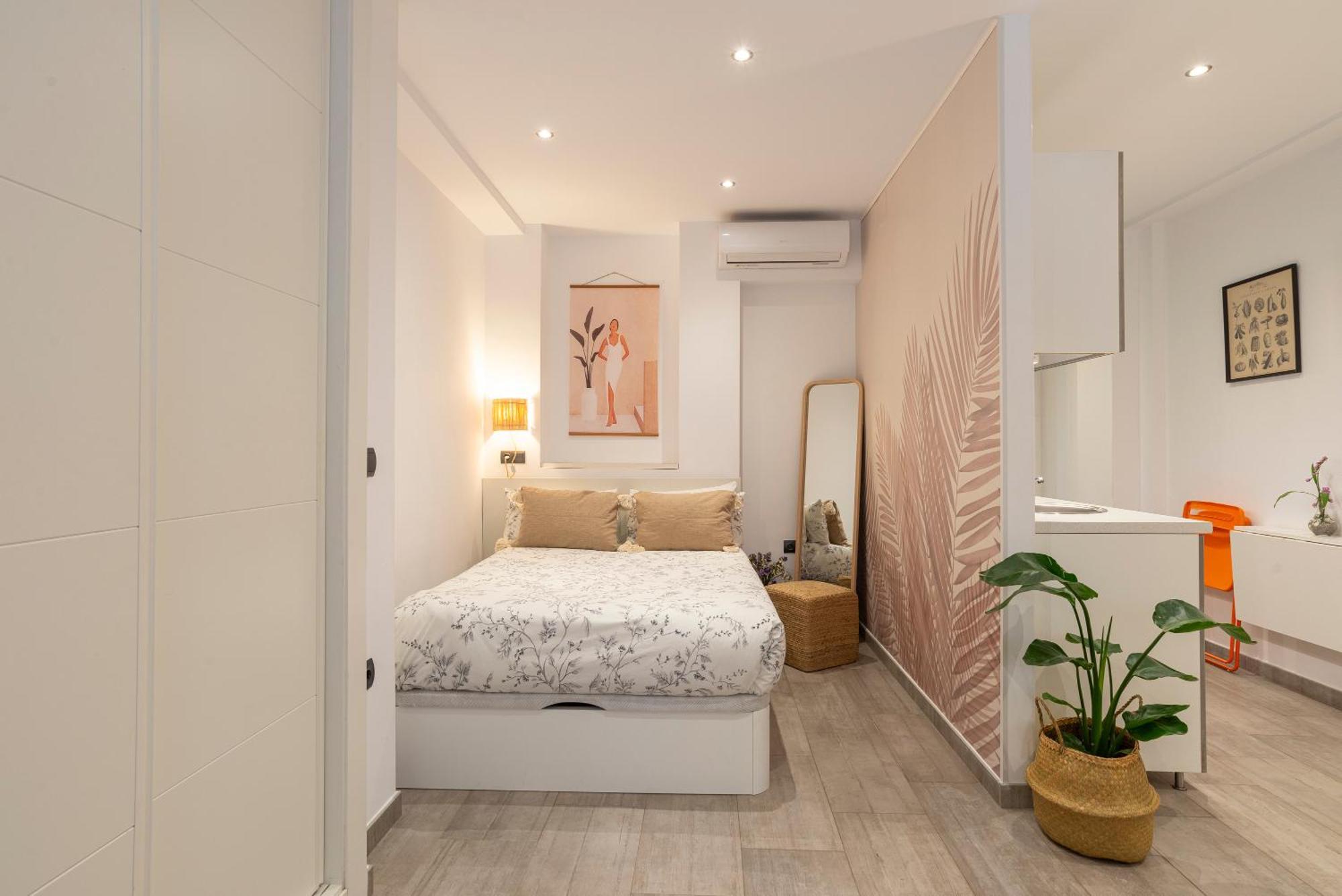 Andres Perez & Quiet Courtyard By Ele Apartments Malaga Ngoại thất bức ảnh