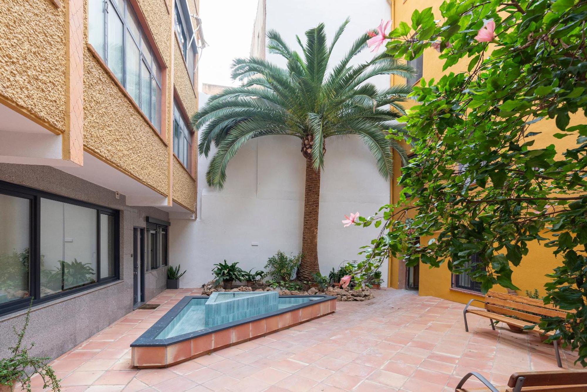 Andres Perez & Quiet Courtyard By Ele Apartments Malaga Ngoại thất bức ảnh